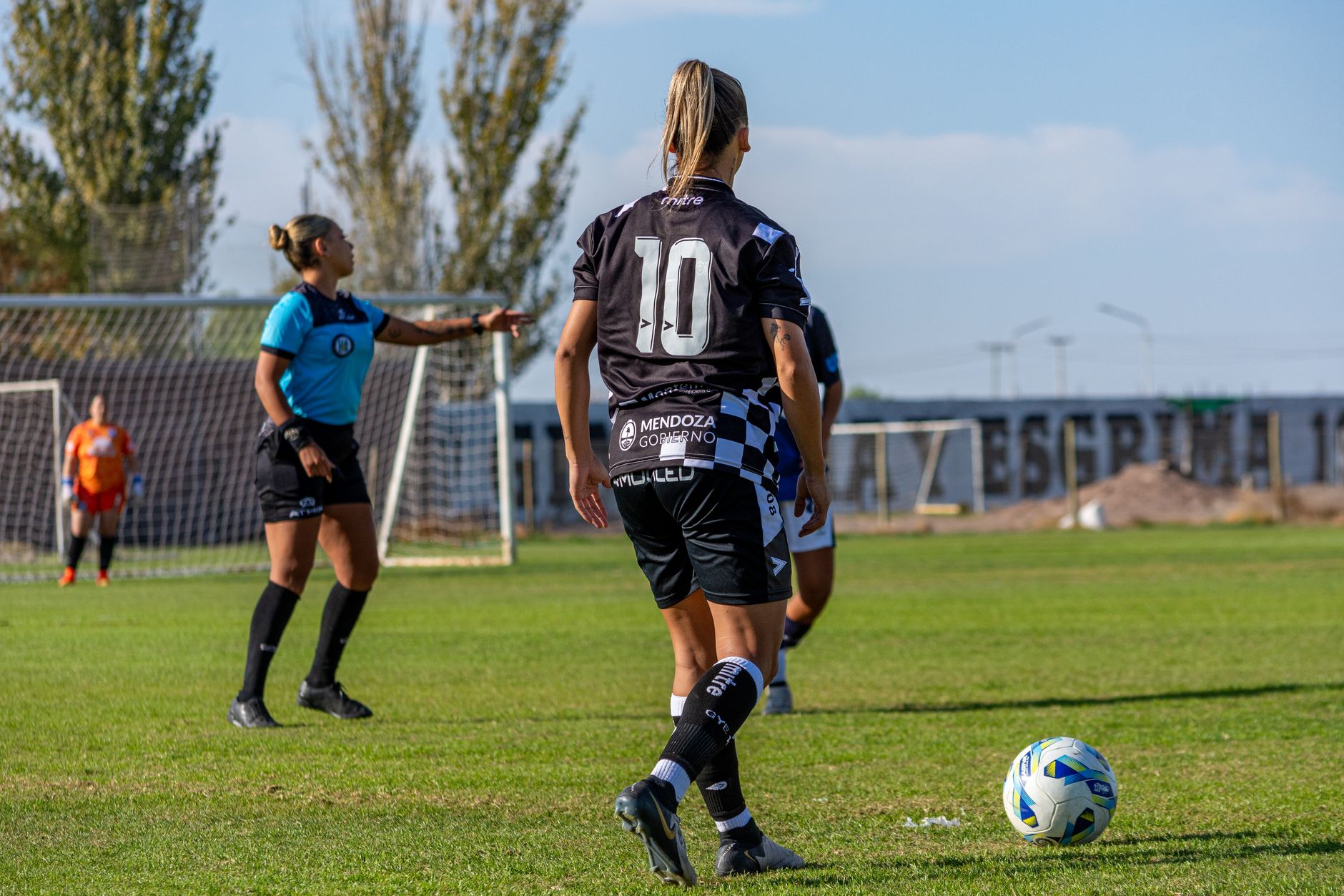 Women’s Super League Crowds Are Breaking Records, So Why Are Most Matches Still Hard to Find on Free-to-Air TV?